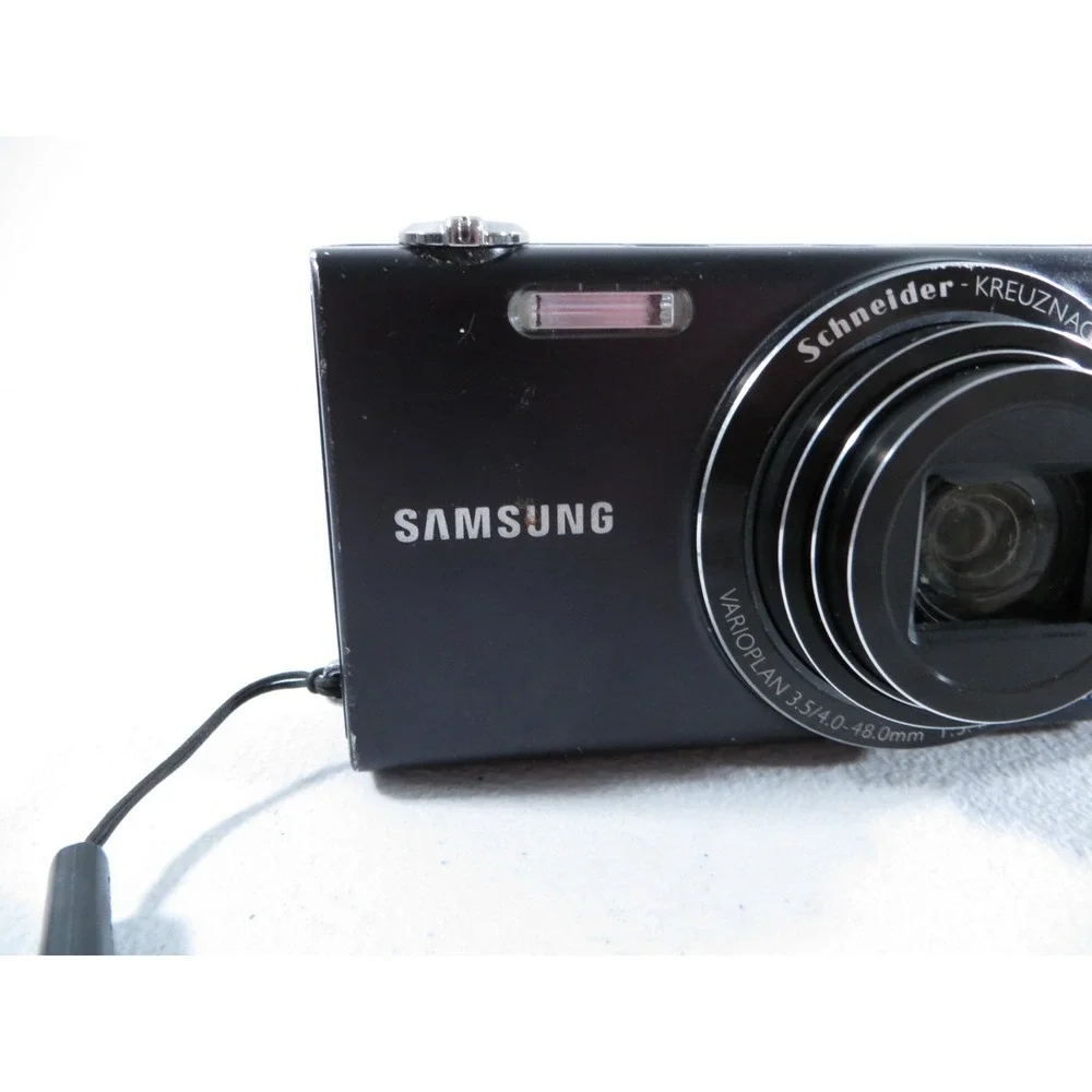 Samsung WB210 Digital Camera 14MP 12x Zoom Touch Screen‎ AS IS FOR PARTS READ